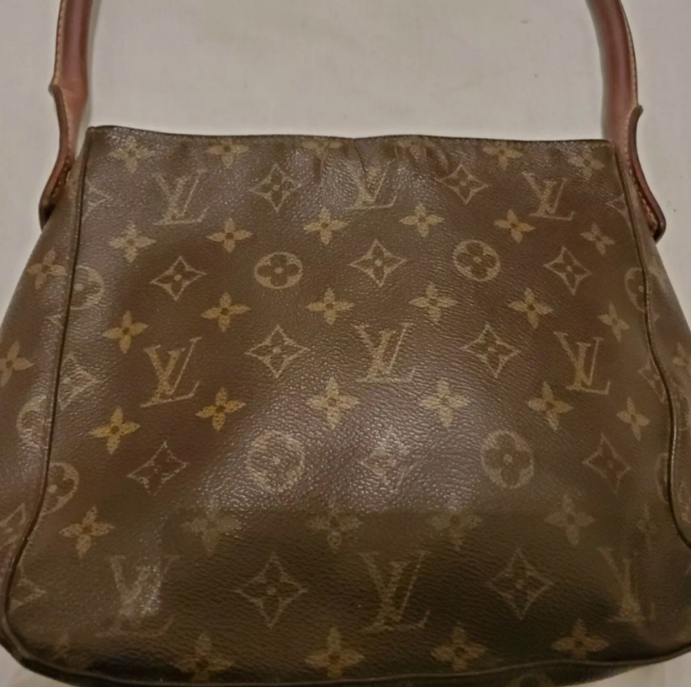 Authentic Louis Vuitton Looping MM Shoulder Bag